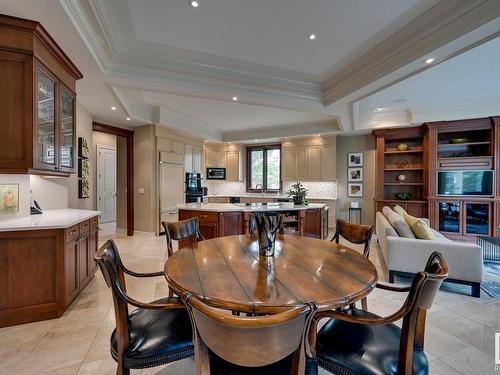 925 Hollingsworth Bend, Edmonton, AB - Indoor Photo Showing Dining Room