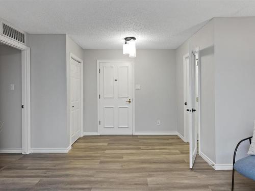 309 14810 51 Avenue, Edmonton, AB - Indoor Photo Showing Other Room