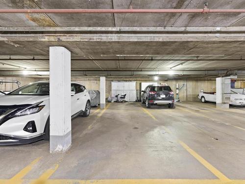 309 14810 51 Avenue, Edmonton, AB - Indoor Photo Showing Garage