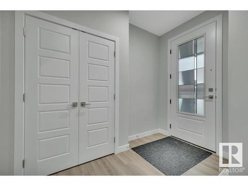 16007 34 Avenue, Edmonton, AB - Indoor Photo Showing Other Room