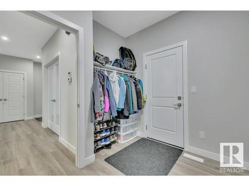 16007 34 Avenue, Edmonton, AB - Indoor