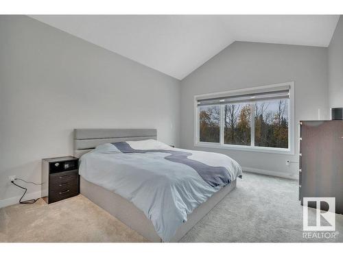 16007 34 Avenue, Edmonton, AB - Indoor Photo Showing Bedroom