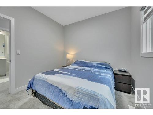 16007 34 Avenue, Edmonton, AB - Indoor Photo Showing Bedroom