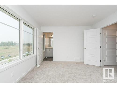 3987 Wren Loop, Edmonton, AB - Indoor Photo Showing Other Room