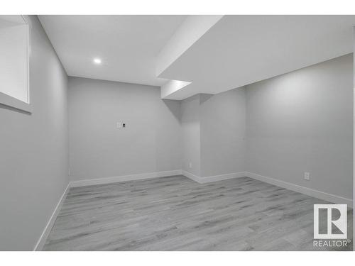 10219 151 Street, Edmonton, AB - Indoor