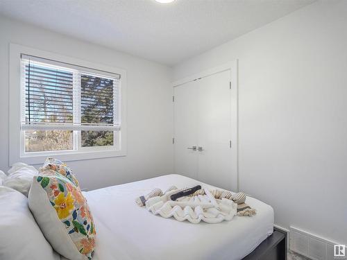 10426 126 Street, Edmonton, AB - Indoor Photo Showing Bedroom