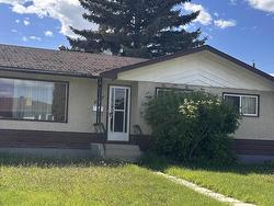 13236 67 ST NW  Edmonton, AB T5C 0C4