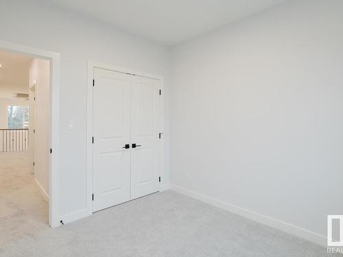 696 Astoria Way, Devon, AB - Indoor Photo Showing Other Room