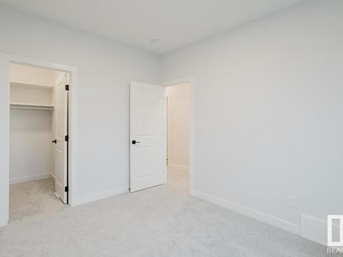 696 Astoria Way, Devon, AB - Indoor Photo Showing Other Room