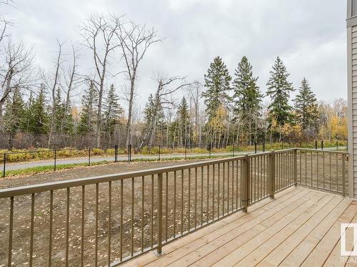 696 Astoria Way, Devon, AB - Outdoor