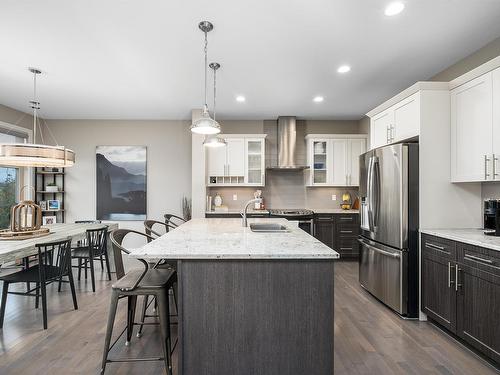 29 Garneau Gate, Spruce Grove, AB - Indoor Photo Showing Kitchen With Upgraded Kitchen