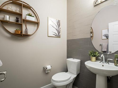 29 Garneau Gate, Spruce Grove, AB - Indoor Photo Showing Bathroom