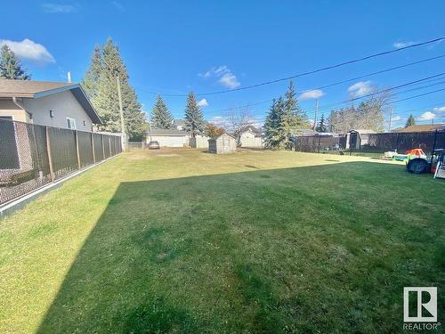 5618 53 Avenue, St. Paul Town, AB - Outdoor With Backyard