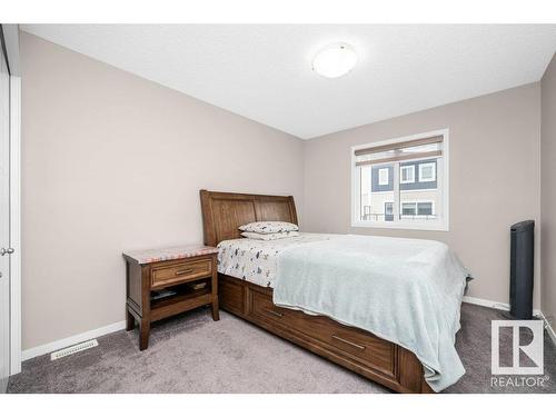 1311 29St, Edmonton, AB - Indoor Photo Showing Bedroom