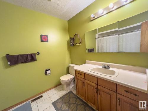 4302 41 Street, Bonnyville Town, AB - Indoor Photo Showing Bathroom