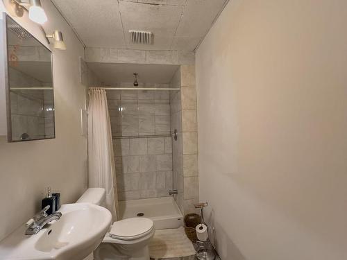 4302 41 Street, Bonnyville Town, AB - Indoor Photo Showing Bathroom