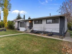 8422 149 ST NW  Edmonton, AB T5R 1B4