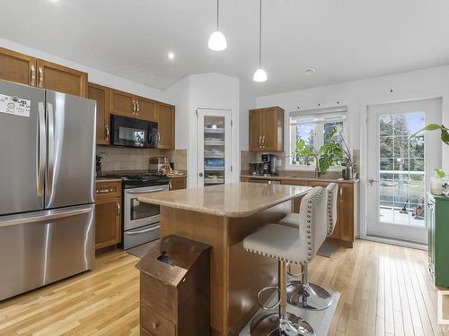 3 Evergreen Close, Cold Lake, AB - Indoor Photo Showing Kitchen