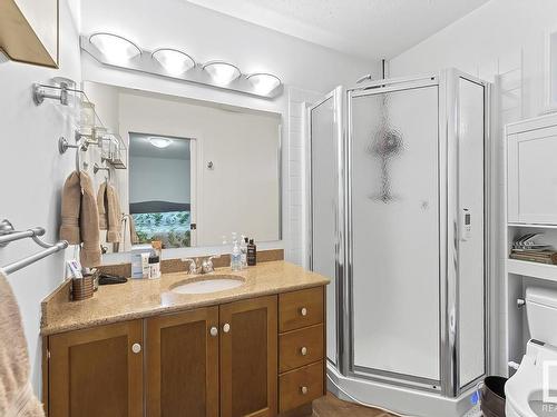 3 Evergreen Close, Cold Lake, AB - Indoor Photo Showing Bathroom