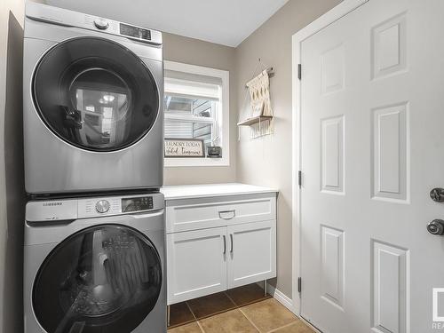 3 Evergreen Close, Cold Lake, AB - Indoor Photo Showing Laundry Room