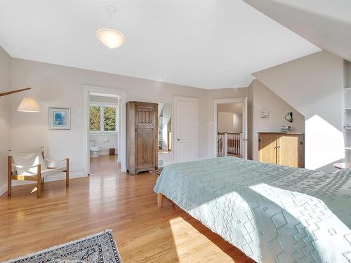 51213 Rr222, Rural Strathcona County, AB - Indoor Photo Showing Bedroom