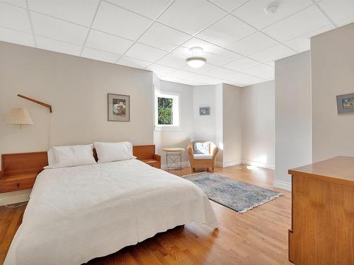 51213 Rr222, Rural Strathcona County, AB - Indoor Photo Showing Bedroom