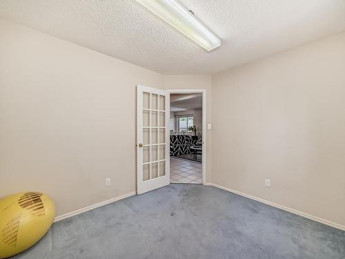 19032 56 Avenue Nw, Edmonton, AB - Indoor Photo Showing Other Room