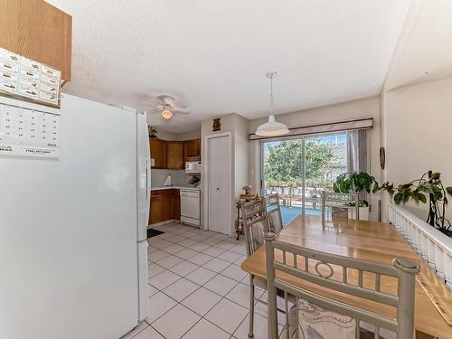 19032 56 Av Nw Nw, Edmonton, AB 