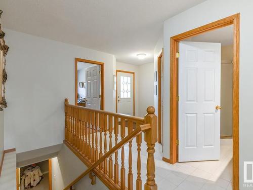 145 4610 50 Avenue, Stony Plain, AB - Indoor Photo Showing Other Room