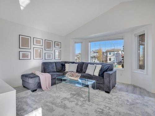 44 Campbell Road, Leduc, AB - Indoor Photo Showing Living Room