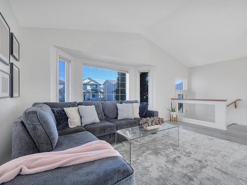 44 Campbell Road, Leduc, AB - Indoor Photo Showing Living Room