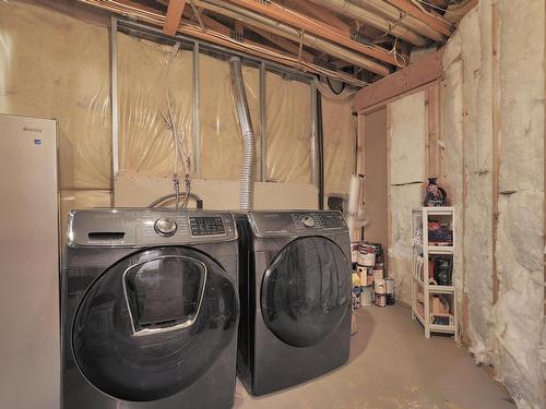 44 Campbell Road, Leduc, AB - Indoor Photo Showing Laundry Room