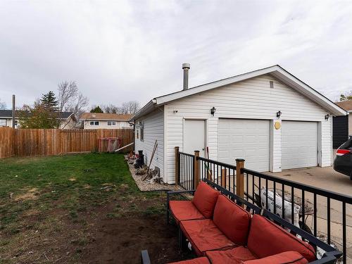 9221 84 Street, Fort Saskatchewan, AB - Outdoor With Exterior