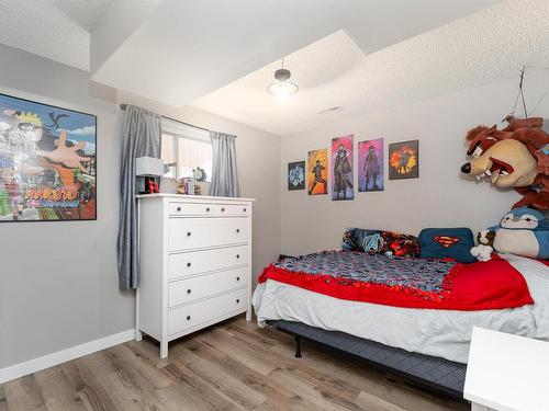 9221 84 Street, Fort Saskatchewan, AB - Indoor Photo Showing Bedroom