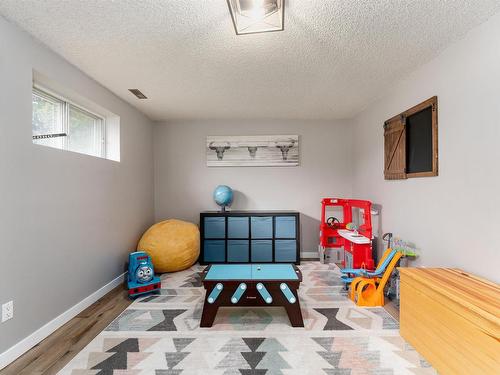 9221 84 Street, Fort Saskatchewan, AB - Indoor Photo Showing Other Room