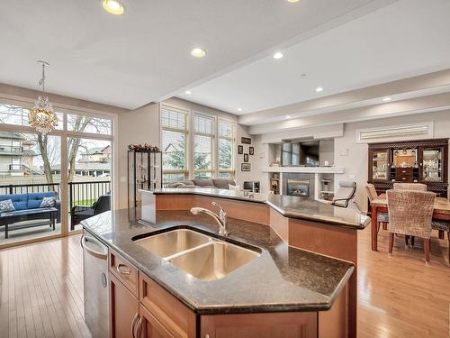 6 841 156 Street, Edmonton, AB - Indoor Photo Showing Kitchen With Double Sink