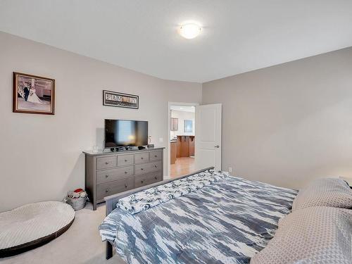 6 841 156 Street, Edmonton, AB - Indoor Photo Showing Bedroom