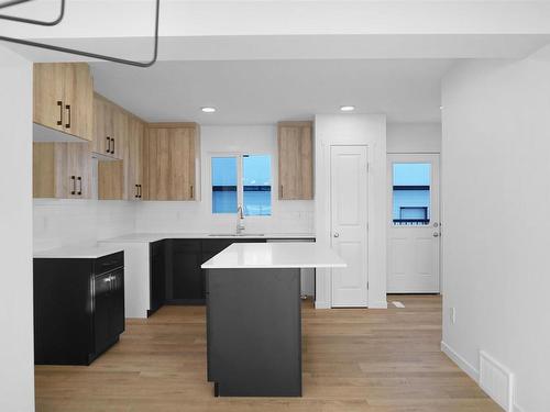 98 Signet Road, Sherwood Park, AB - Indoor Photo Showing Kitchen