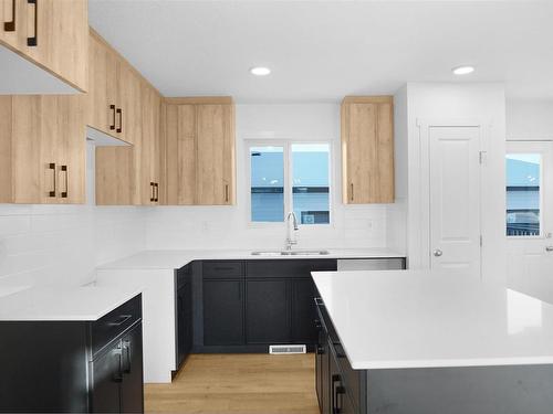 98 Signet Road, Sherwood Park, AB - Indoor Photo Showing Kitchen