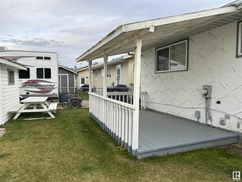 5224 50 Av, Bruderheim, AB 