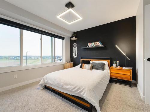 1111 Keswick Drive, Edmonton, AB - Indoor Photo Showing Bedroom