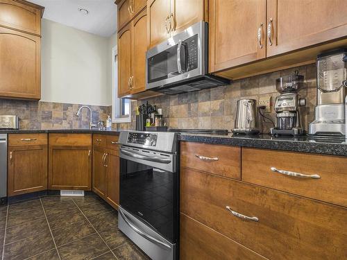 2216 Stan Waters Avenue, Edmonton, AB - Indoor Photo Showing Kitchen