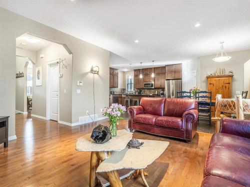 2216 Stan Waters Avenue, Edmonton, AB - Indoor Photo Showing Living Room