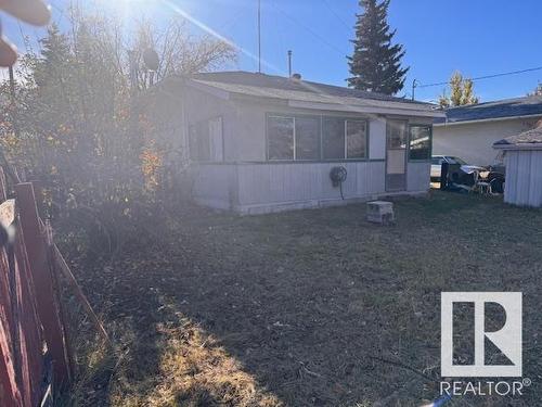 4504 52 Avenue, Barrhead, AB - Outdoor