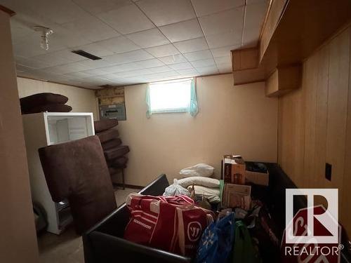 4504 52 Avenue, Barrhead, AB - Indoor Photo Showing Basement