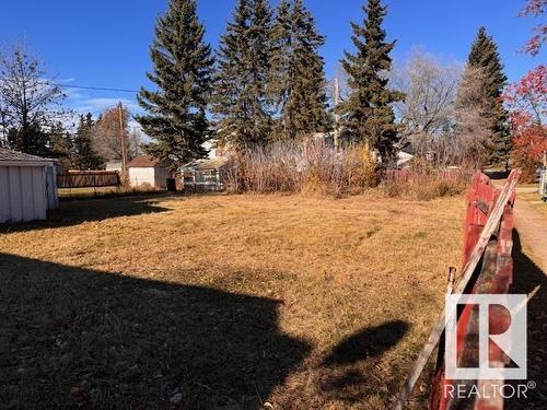 4504 52 Avenue, Barrhead, AB - Outdoor