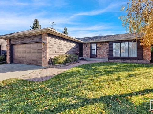 56 Woodlake Co, Sherwood Park, AB 