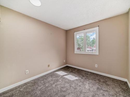 48 1904 48 Street, Edmonton, AB - Indoor Photo Showing Other Room