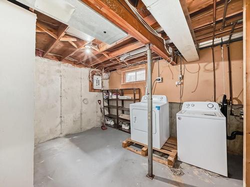 48 1904 48 Street, Edmonton, AB - Indoor Photo Showing Laundry Room