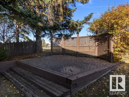 9230 172 Av Nw, Edmonton, AB 